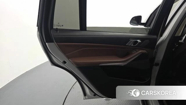 BMW X7 (G07) id 4754141 из Кореи 17