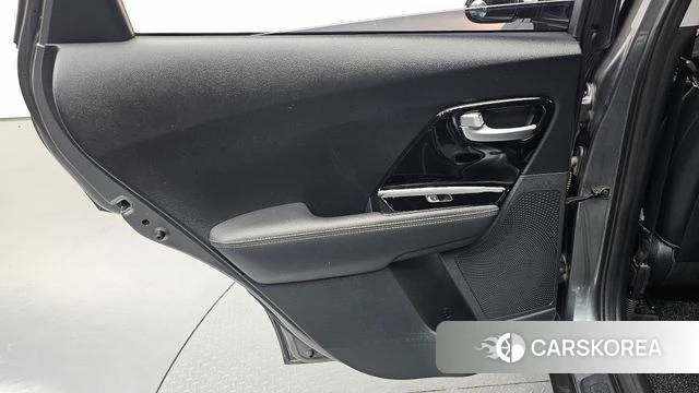 Kia Niro id 4531115 из Кореи 17