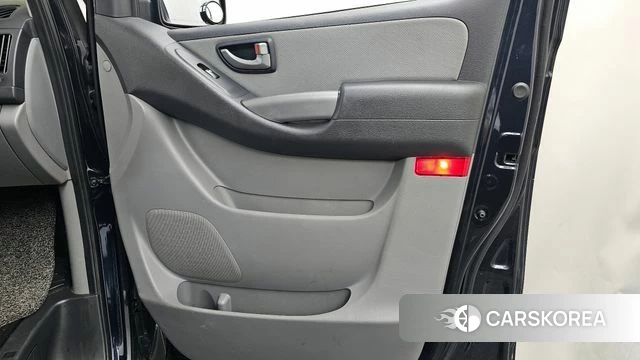 Hyundai The New Grand Starex id 4203370 из Кореи 17