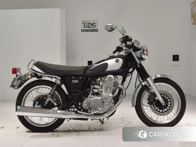 Проданный Yamaha SR400 id 4168137 из Японии
