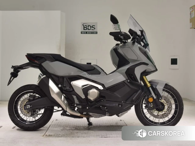 Проданный Honda X-ADV 750 2022 из Японии
