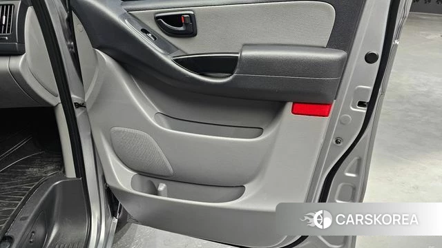 Hyundai The New Grand Starex id 4937002 из Кореи 17