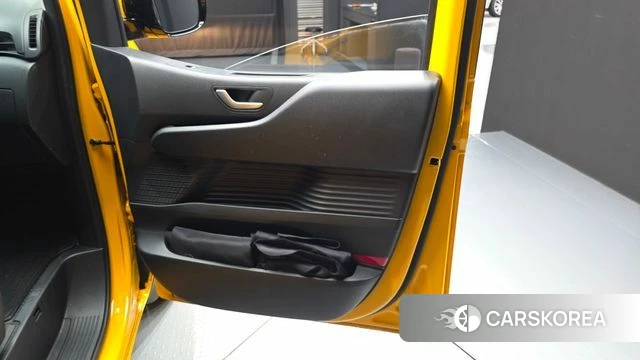 Hyundai Staria id 4612513 из Кореи 17