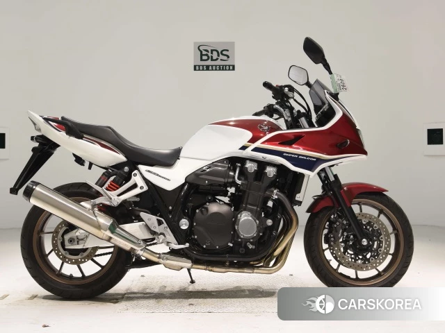 Проданный Honda CB1300SF BOLDOR 2019 из Японии, фото 2