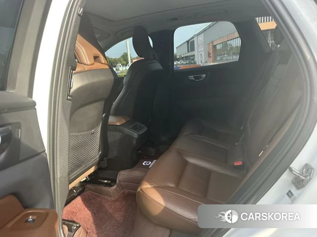 Volvo XC60 id 4254181 из Китая 17