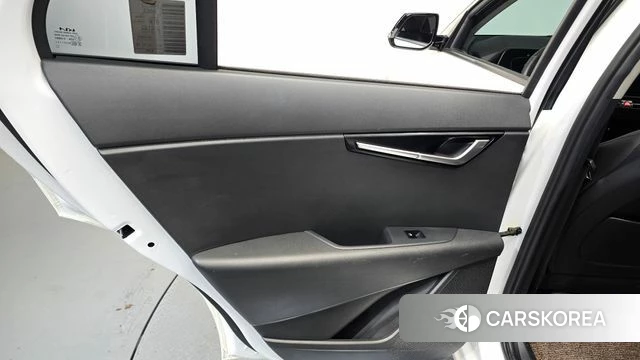 Kia Di Ol Nu Niro id 4618930 из Кореи 17