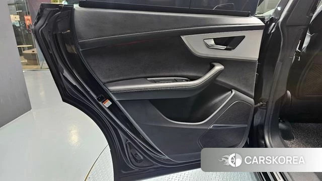 Audi Q8 (4M) id 4194602 из Кореи 17