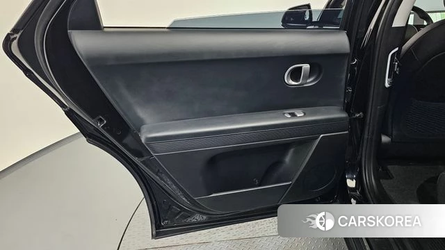 Hyundai Ionic 5 id 4330588 из Кореи 17