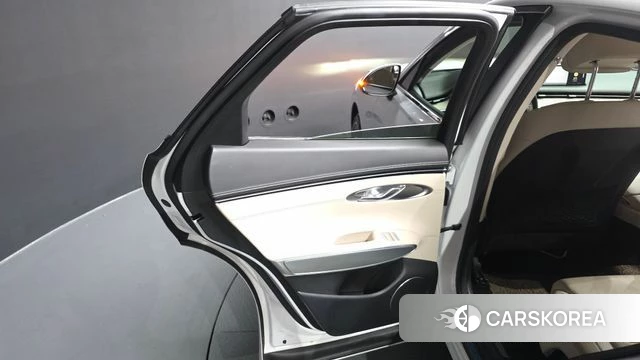 Genesis GV70 id 4670399 из Кореи 17