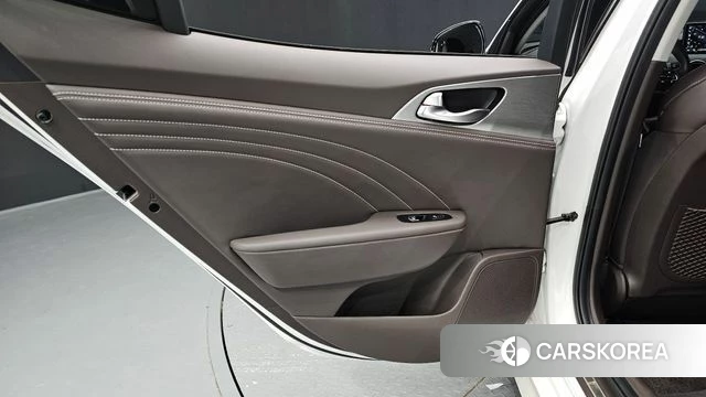 Kia Stinger Meister id 4194852 из Кореи 17