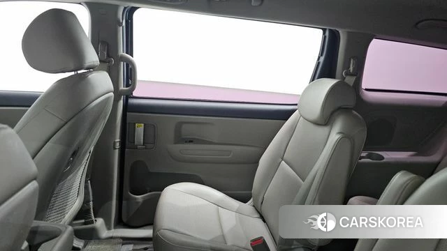 Kia The New Carnival id 4304622 из Кореи 17