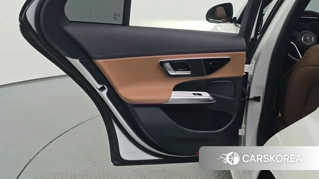 Mercedes-Benz E-Class W214 id 4897709 из Кореи 17