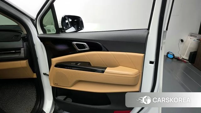 Kia Carnival 4th generation id 4282601 из Кореи 17