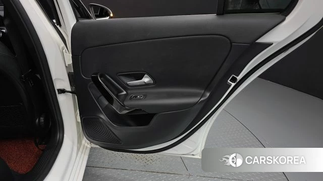 Mercedes-Benz A-Class W177 id 4446755 из Кореи 17