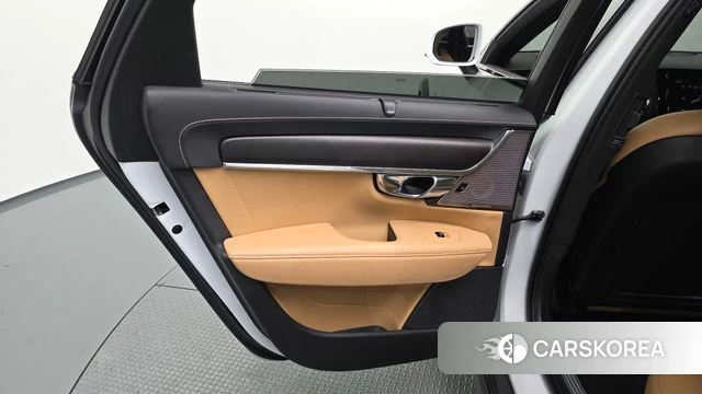 Volvo V90 Cross-Country id 4785626 из Кореи 17