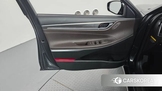 Hyundai Grandeur IG id 4543788 из Кореи 17