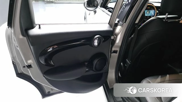 Mini Cooper id 4445225 из Кореи 17