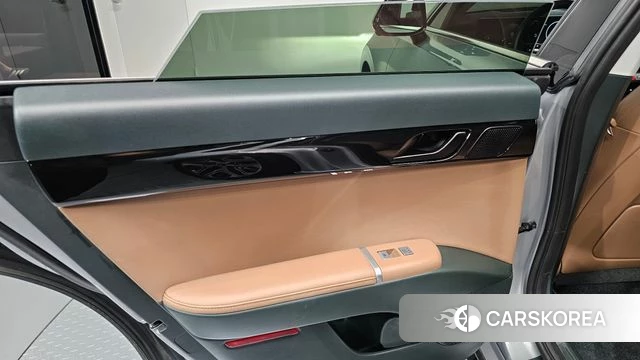 Hyundai Grandeur Hybrid (GN7) id 4941913 из Кореи 17