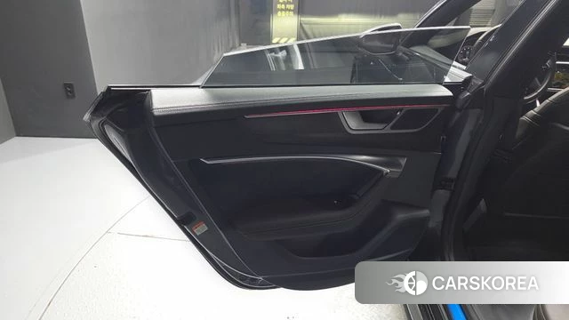 Audi A7 (4K) id 4609817 из Кореи 17