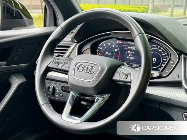 Audi Q5L id 4300460 из Китая 17