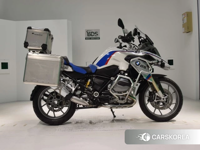 Проданный BMW R1200GS 2016 из Японии