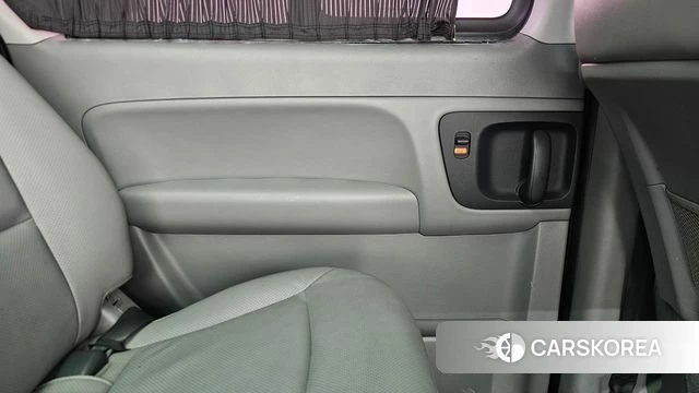 Hyundai The New Grand Starex id 4304948 из Кореи 17