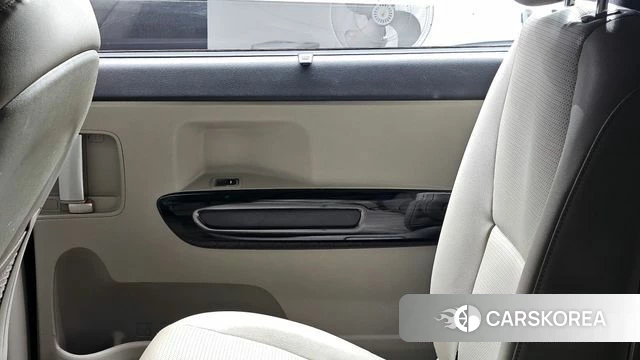 Kia The New Carnival id 4587301 из Кореи 17