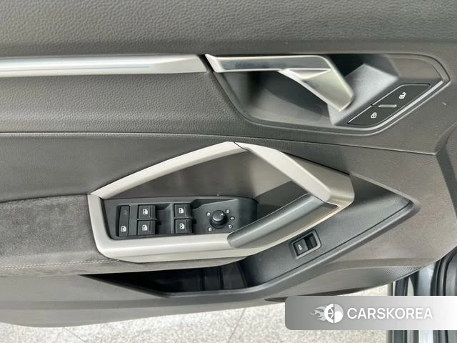Audi Q3 id 4275949 из Китая 17