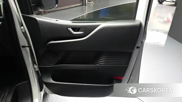 Hyundai Staria id 4904476 из Кореи 17