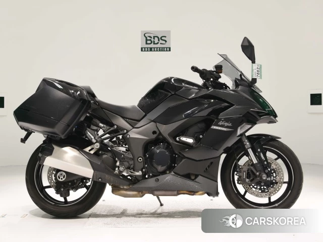 Проданный Kawasaki NINJA 1000 SX 2021 из Японии, фото 2