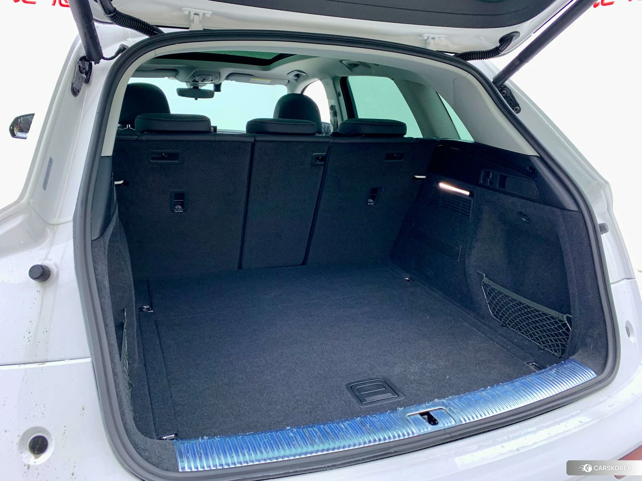 Audi Q5L id 4419121 из Китая 17