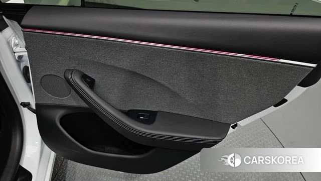 Tesla Model 3 id 4329336 из Кореи 17