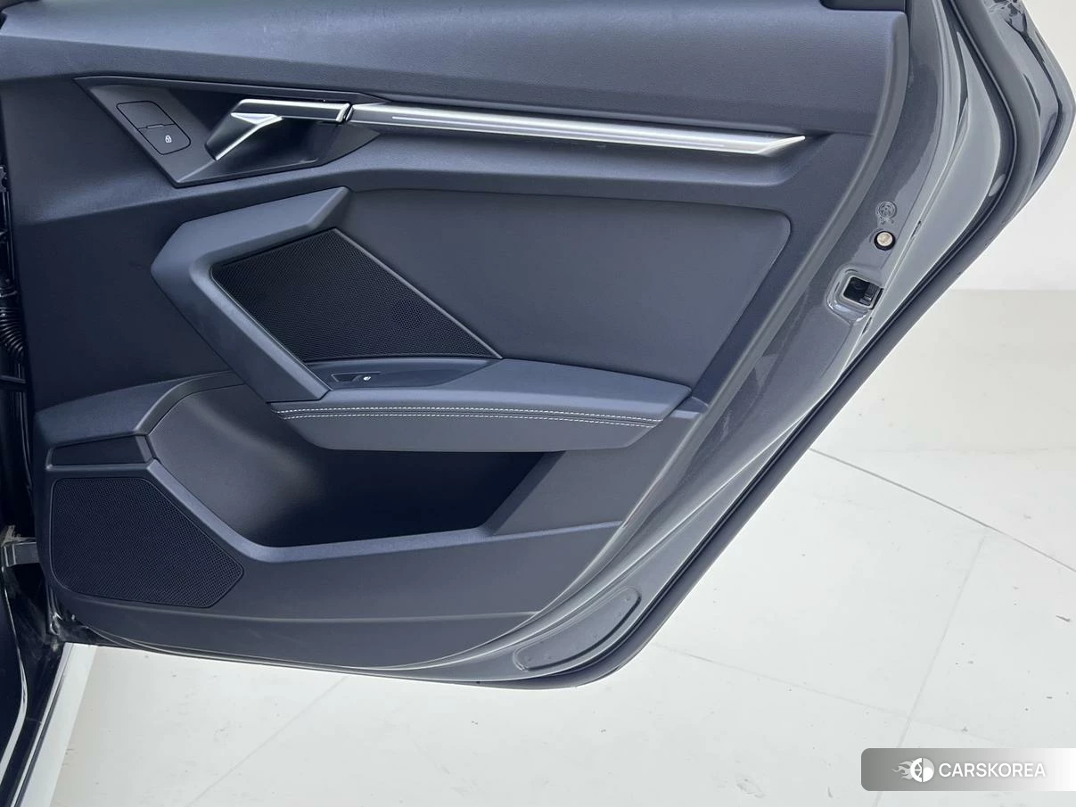Audi A3 id 4498800 из Китая 17