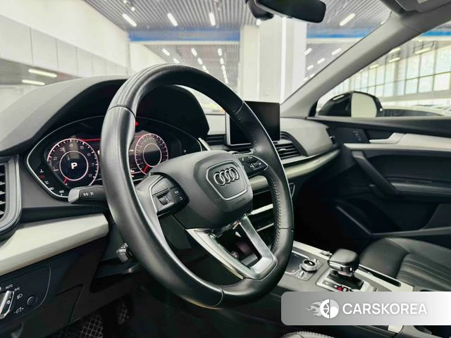 Audi Q5L id 4276586 из Китая 17