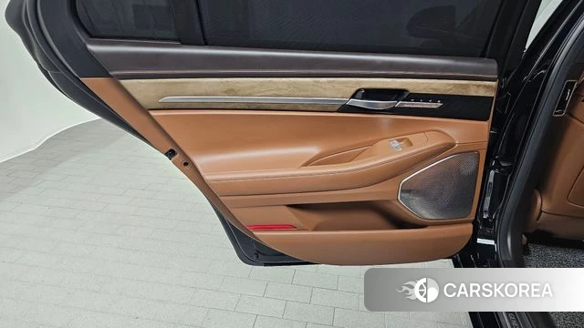 Genesis G90 id 4434463 из Кореи 17