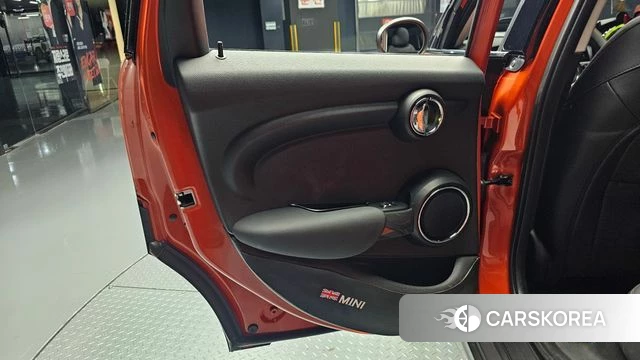 Mini Cooper id 4409857 из Кореи 17