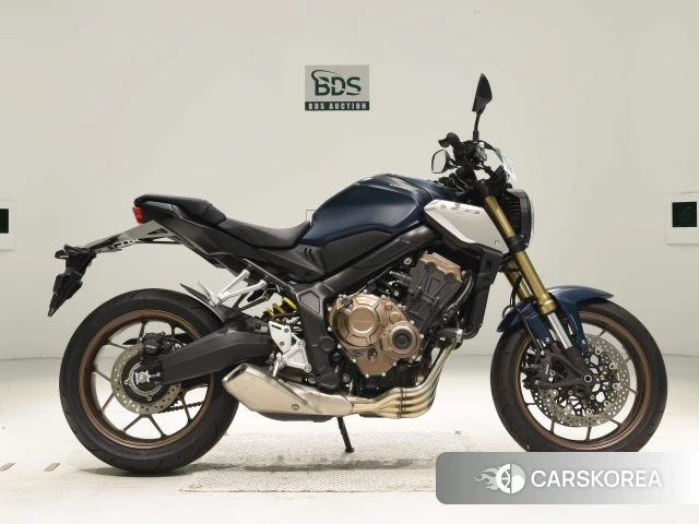 Проданный Honda CB650R 2023 из Японии