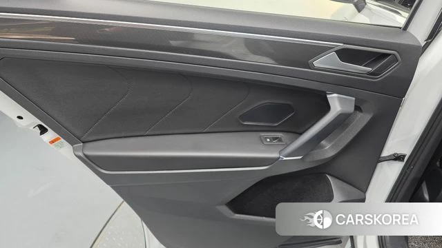 Volkswagen Tiguan Allspace id 4250462 из Кореи 17
