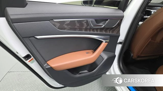 Audi A6 (C8) id 4388527 из Кореи 17