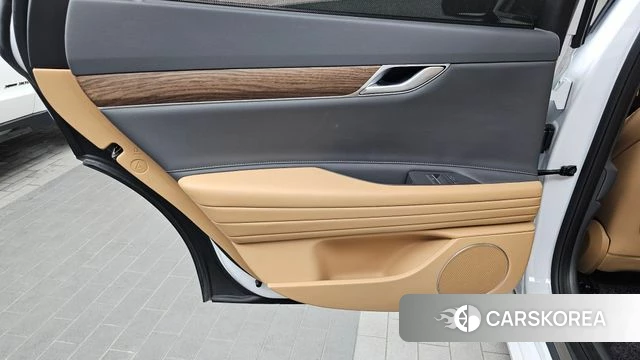 Genesis G80 (RG3) id 4630832 из Кореи 17