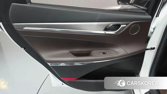 Hyundai The New Grandeur IG Hybrid id 4231953 из Кореи 17