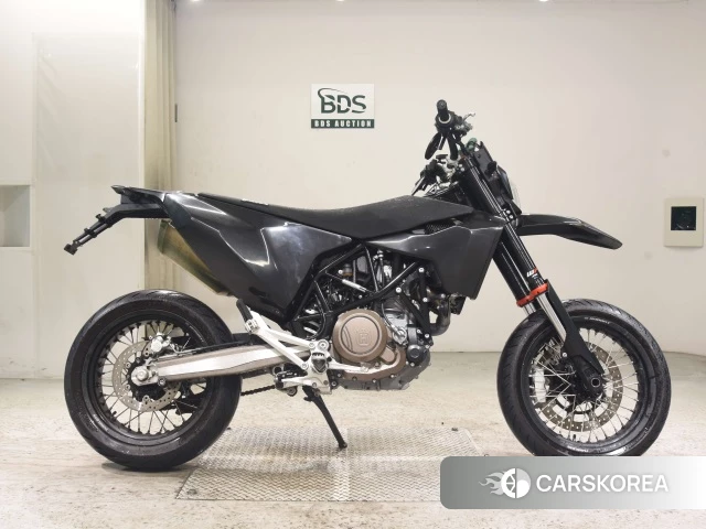 Проданный Husqvarna 701 SUPERMOTO 2022 из Японии
