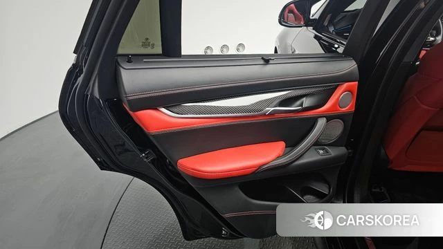 BMW X6M (F16) id 4196646 из Кореи 17