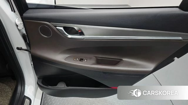 Hyundai The New Grandeur IG id 4727357 из Кореи 17