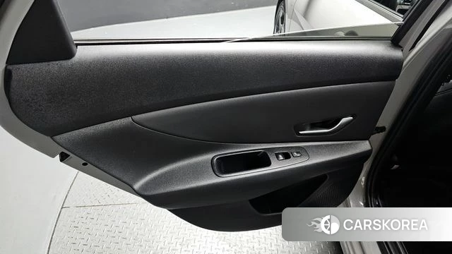 Hyundai Avante Hybrid (CN7) id 4283718 из Кореи 17