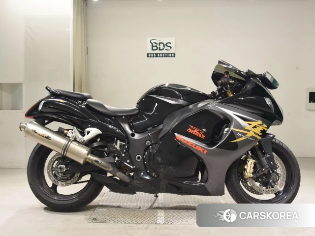 Проданный Suzuki GSX1300R HAYABUSA 2014 из Японии