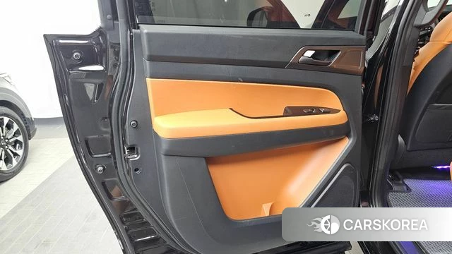 Ssangyong The New Rexton Sports Cannes id 4433353 из Кореи 17