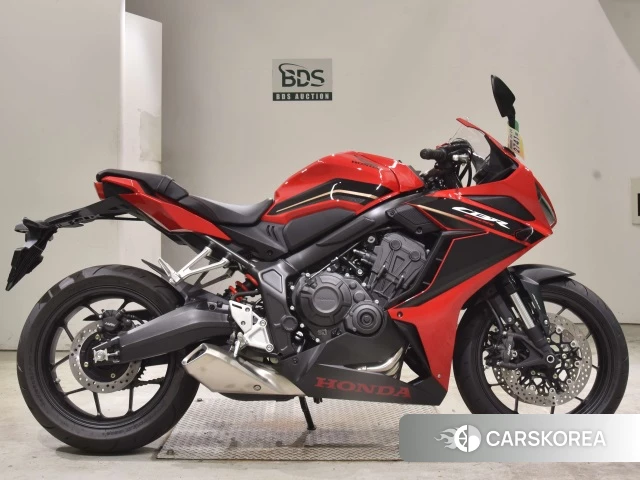 Проданный Honda CBR650R 2024 из Японии