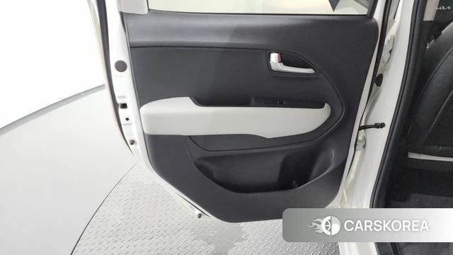 Kia The New Kia Ray EV id 4735005 из Кореи 17