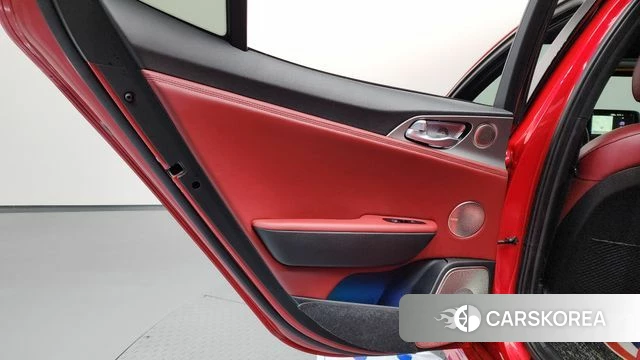 Kia Stinger id 4269427 из Кореи 17